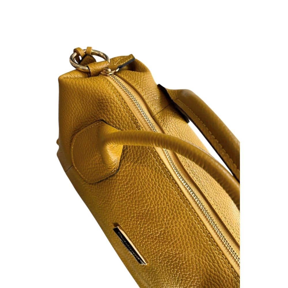 Baldinini Trend Bicolor Cowhide Shoulder Bag - Image 6