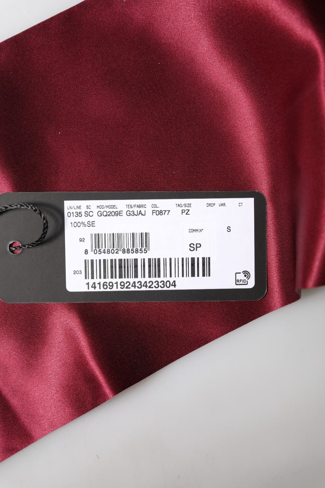 Dolce & Gabbana Red Satin Silk Fringes Men Foulard 137.5cm x14.5cm Scarf - Image 5