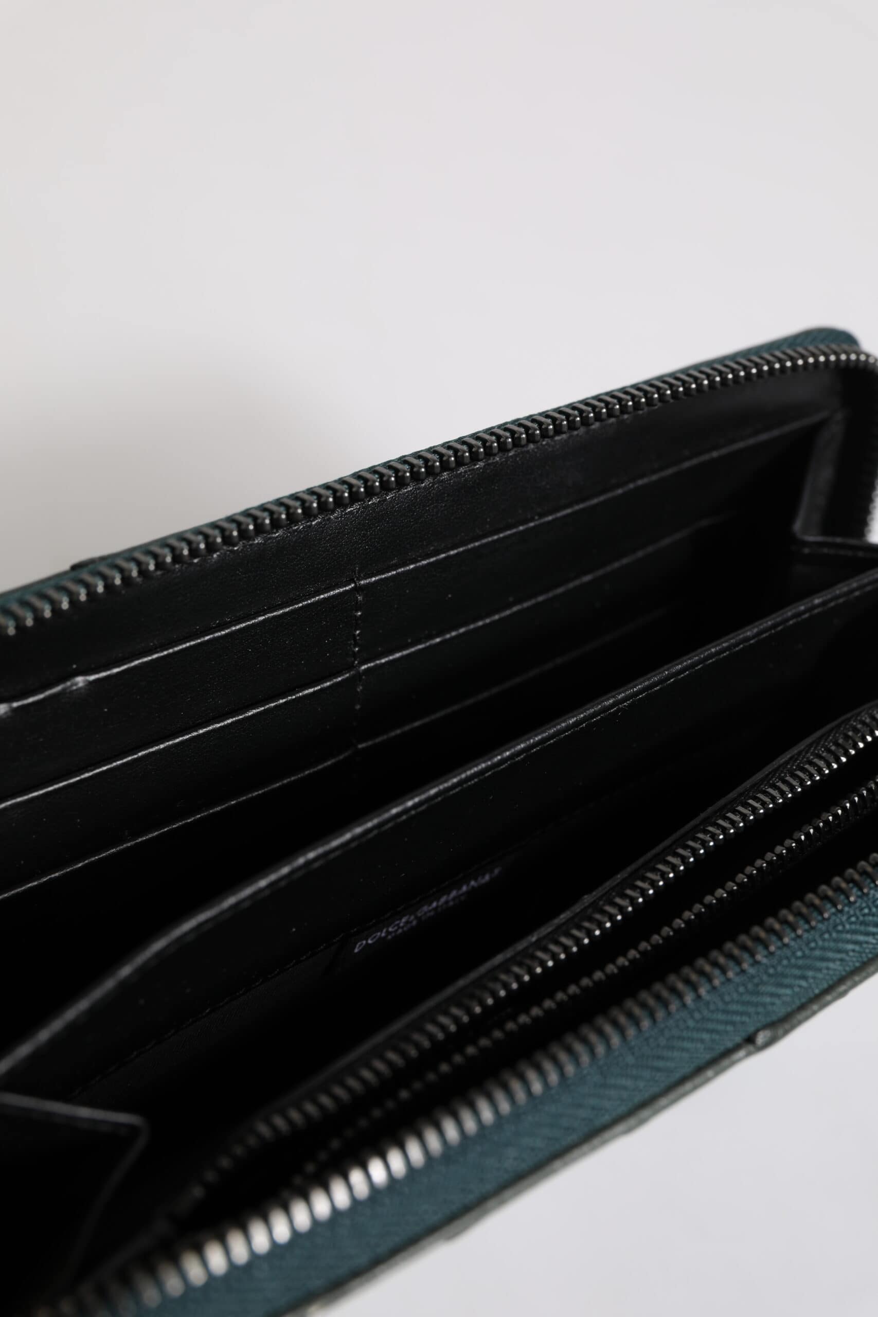 Dolce & Gabbana Green Ostrich Logo Plaque Zip Around Continental Wallet - Image 7