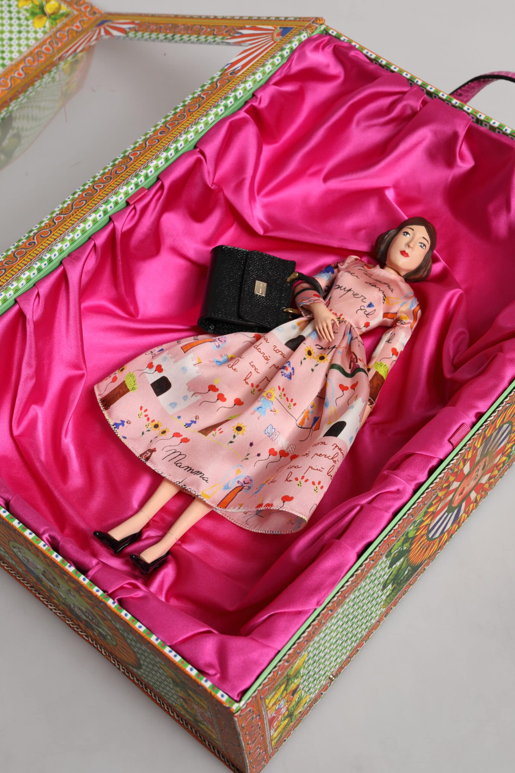 Dolce & Gabbana Pink Dress Ceramic Porcelain Fashion Leather Sicily Dolls - Image 7