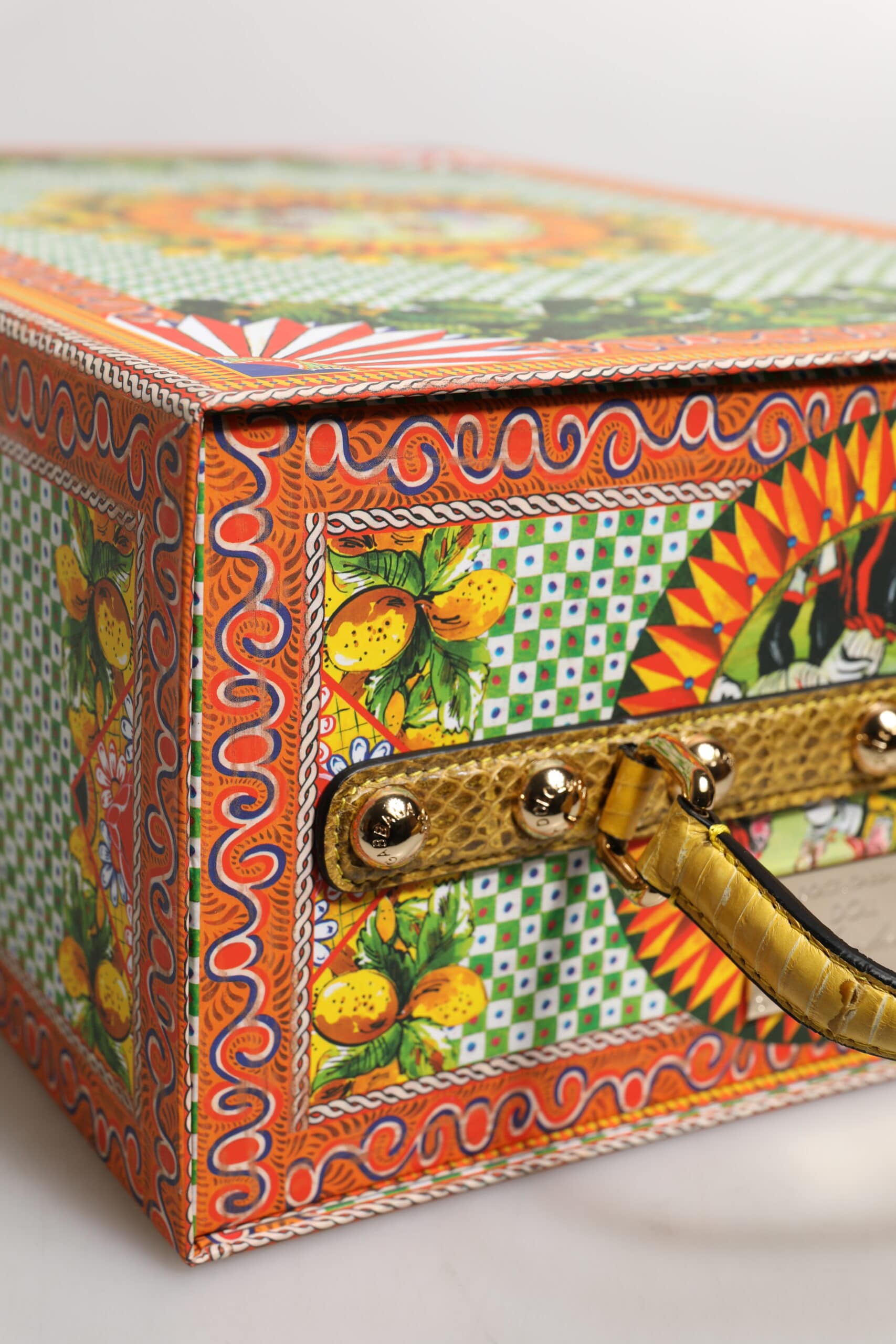 Dolce & Gabbana Red Dress Ceramic Porcelain Fashion Box Leather Sicily Dolls - Image 6