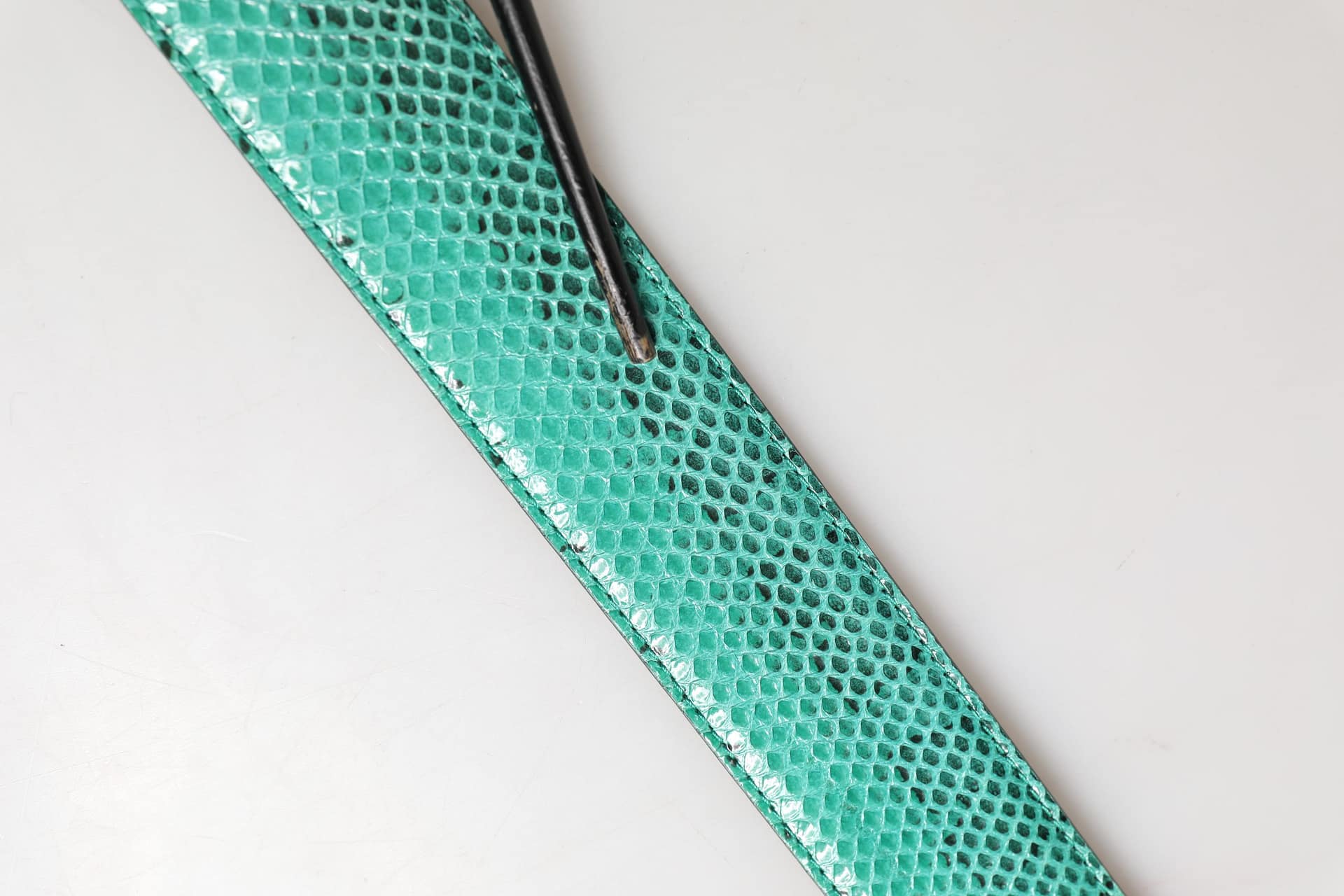 Dolce & Gabbana Green Leather DG Logo Embellished Buckle Belt - Image 7