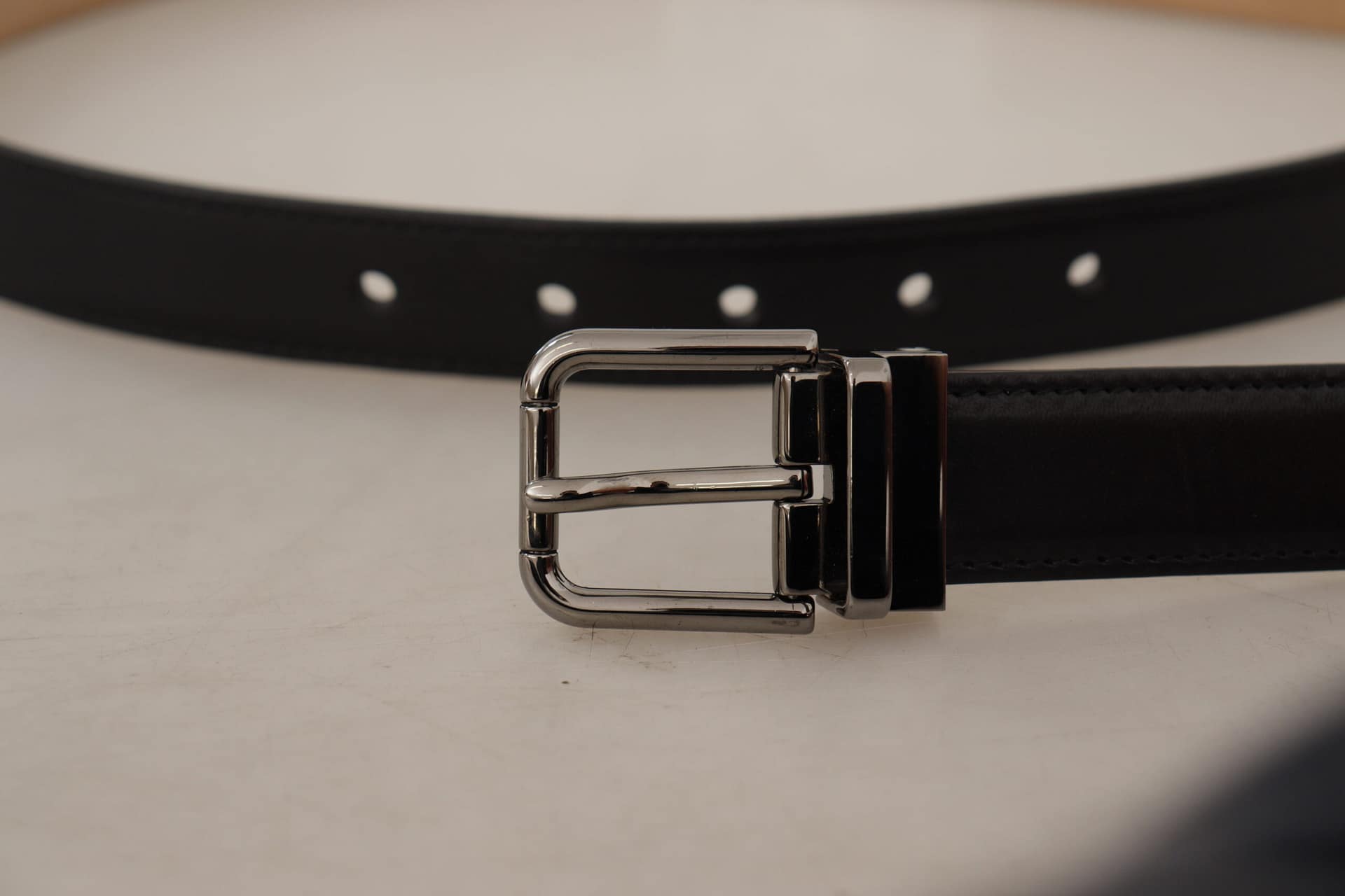 Dolce & Gabbana Black Calf Leather Logo Engraved Metal Buckle Belt - Image 2