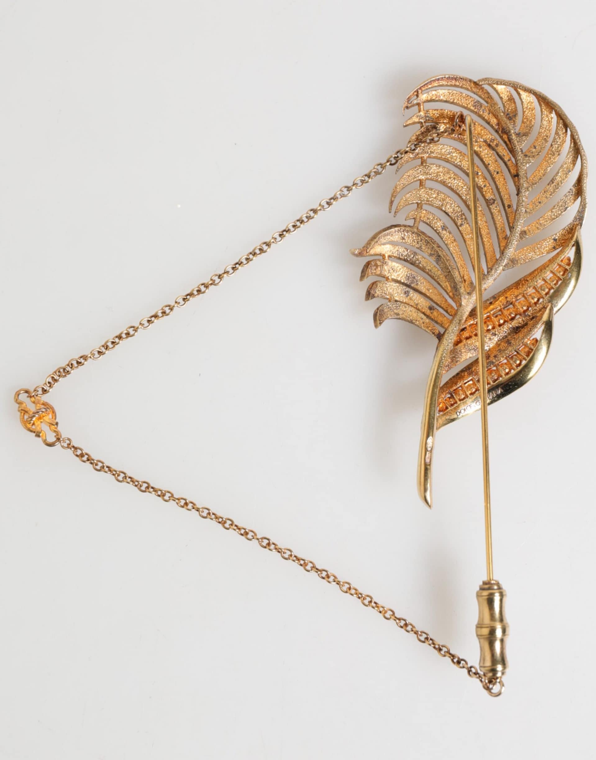 Dolce & Gabbana Gold Tone Leaf 925 Sterling Silver Crystal Chain Brooch - Image 4