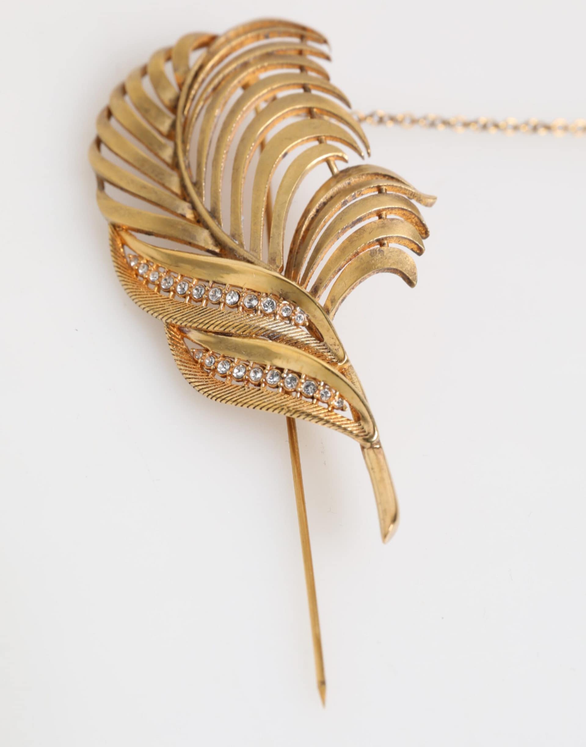 Dolce & Gabbana Gold Tone Leaf 925 Sterling Silver Crystal Chain Brooch - Image 6