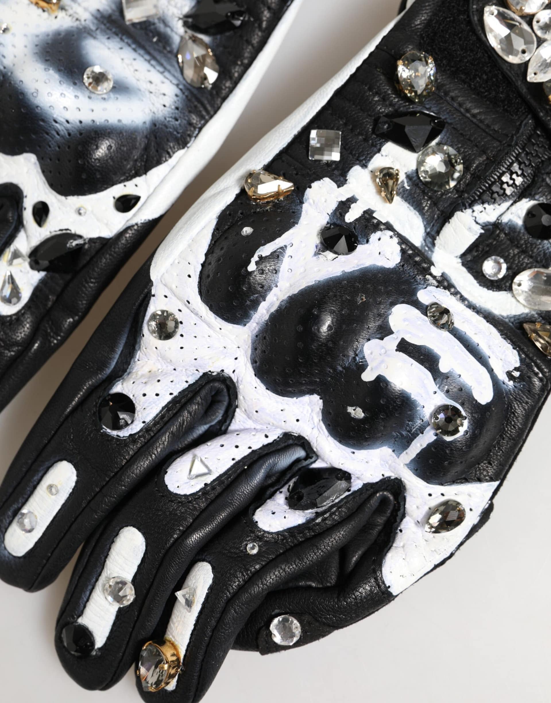 Dolce & Gabbana Gloves Black White Crystal Wrist Length Mitten Gloves - Image 4