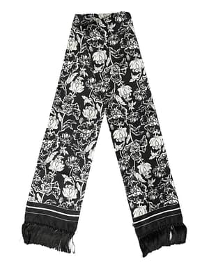 Dolce & Gabbana Black White Silk Floral Print Fringe 136cm X 15.5cm Scarf